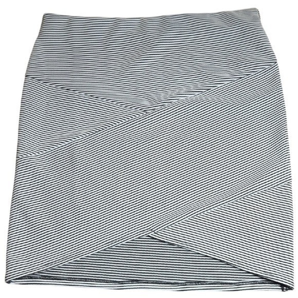 Forever 21 Tulip Hem Striped Mini Skirt, Ribbed Stretch, Black White, Medium